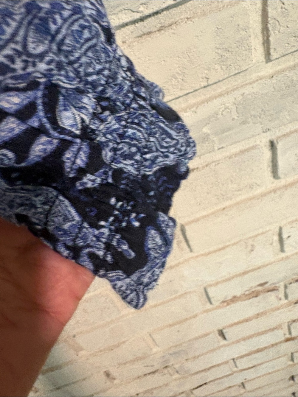 J. JILL M Petite Linen Navy and Light Blue Paisley Button-Front Blouse EUC - Picture 4 of 6
